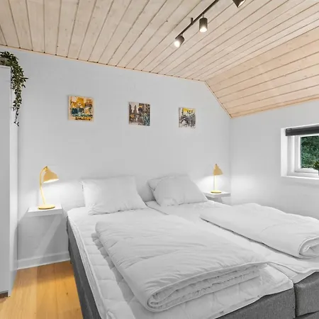 Erle - 830m From The Sea By Interhome Ferienhaus Nordenbro Vesteregn