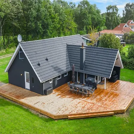 Erle - 830m From The Sea By Interhome *